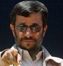واکنشکمال تبریزی به سوالی درباره دعوت از احمدی نژاد برای تماشای مارموز