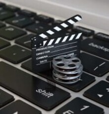 اکران آنلاین منوط به مجوز شورای صنفی شد/ تقاضای ۲ فیلم برای اکران