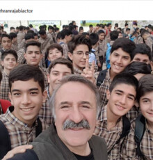 مهران رجبی هم پاییز را با دانش آموزان شروع کرد | عکس