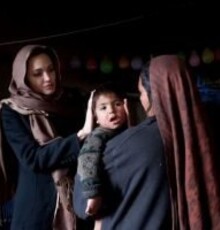 آنجلینا جولی از نحوه خروج آمریکا از افغانستان ابراز شرمساری کرد