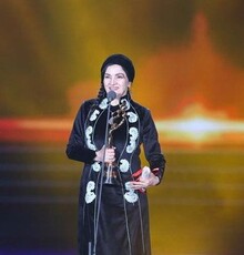جایزه‌ جشنواره فیلم پکن برای گلاب آدینه