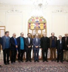 دیدار کارگردانان سینما و رییس صداوسیما با علی لاریجانی