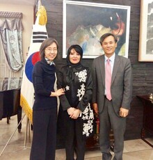 برگزاری نمایشگاه نقاشیدر منزل سفیر کره جنوبی