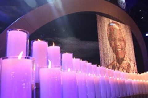 فیلمی درباره مراسم خاکسپاری نلسون ماندلا باحضور مهتاب کرامتی