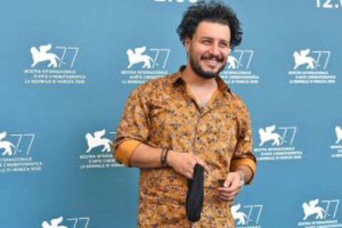 محمد کارت: دوری یک ساله جواد عزتی از بازیگری آگاهانه بود