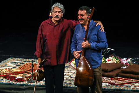 کنسرت کیهان کلهر به همراه اردال ارزنجان