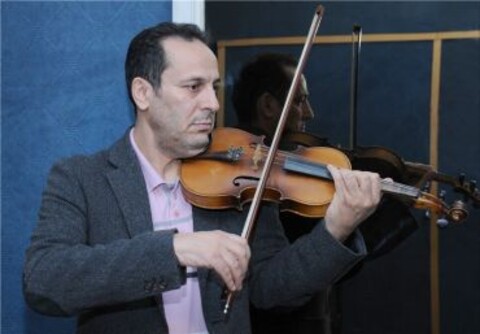 «ارسلان کامکار» در گفت وگو با «موسیقی ایرانیان» از چالش های پیش روی موزیسین ها گفت