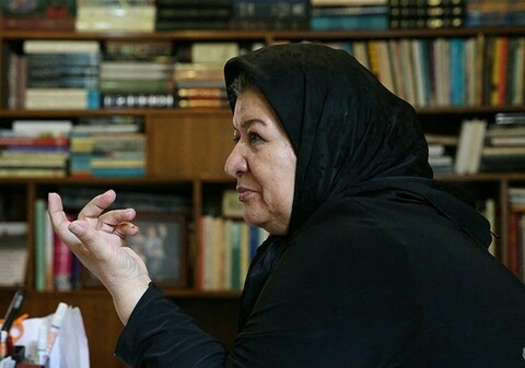 پوران درخشنده: آینده ایران درخشان است