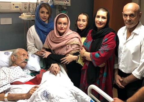انتقاد پسر جمشید مشایخی از انتشار عکس‌های یادگاری بازیگران با پدرش در بیمارستان