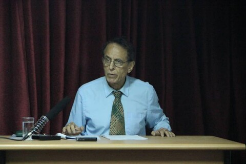درگیری‌های صادق هدایت با روشنفکران زمانه اش، سرانجام او را به انزوا و سرخوردگی کشاند