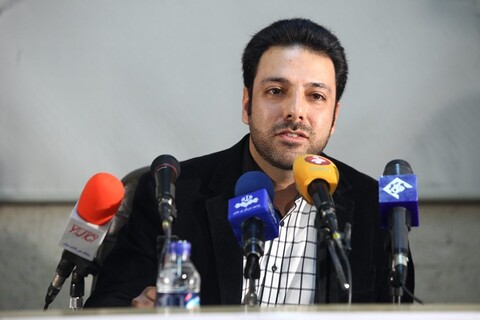 سیاست ممنوع التصویری در تلویزیون ثابت باشد، شاهد برخورد دوگانه نیستیم